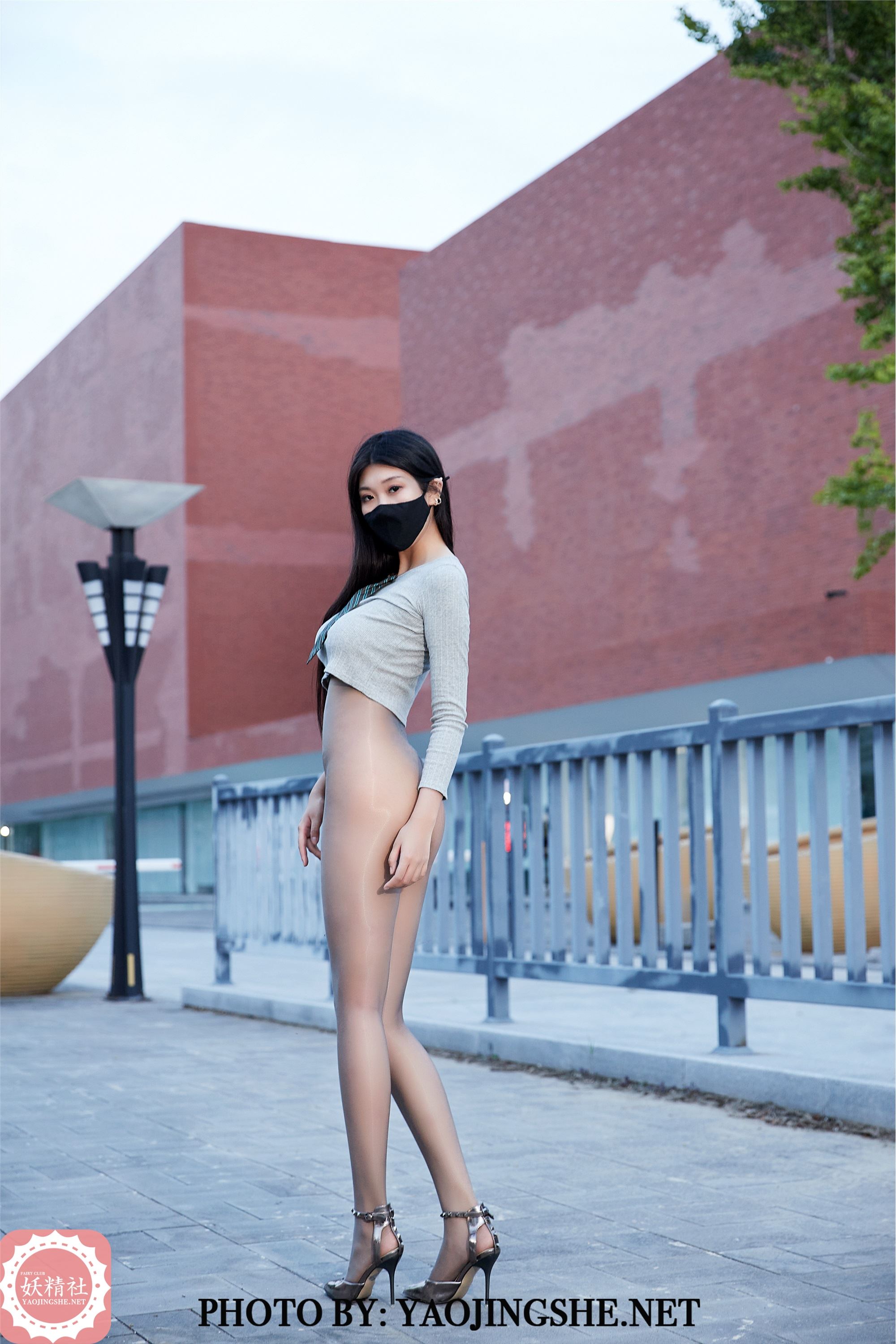 YAOJINGSHE 妖精社 T2044《苏伟-下班路上》